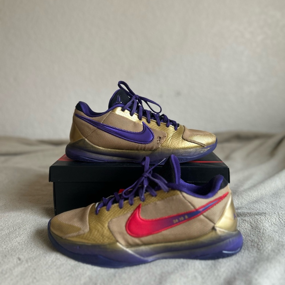 Nike Kobe 5 Proto X Undefeated size 10M
